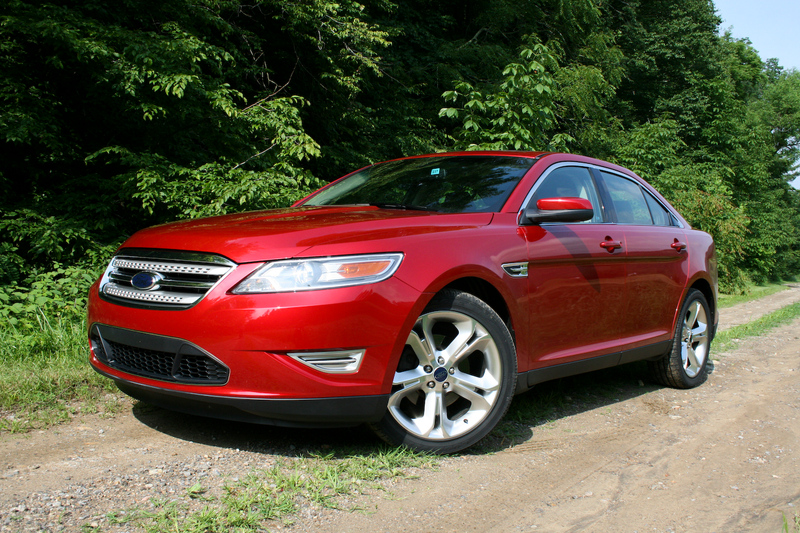 Illustration for article titled 2010 Ford Taurus SHO: First Drive